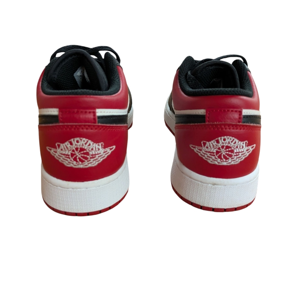 Nike Air Jordan 1 Low GS Bred Toe Black and Red Size 5.5 Youth - Picture 4 of 11